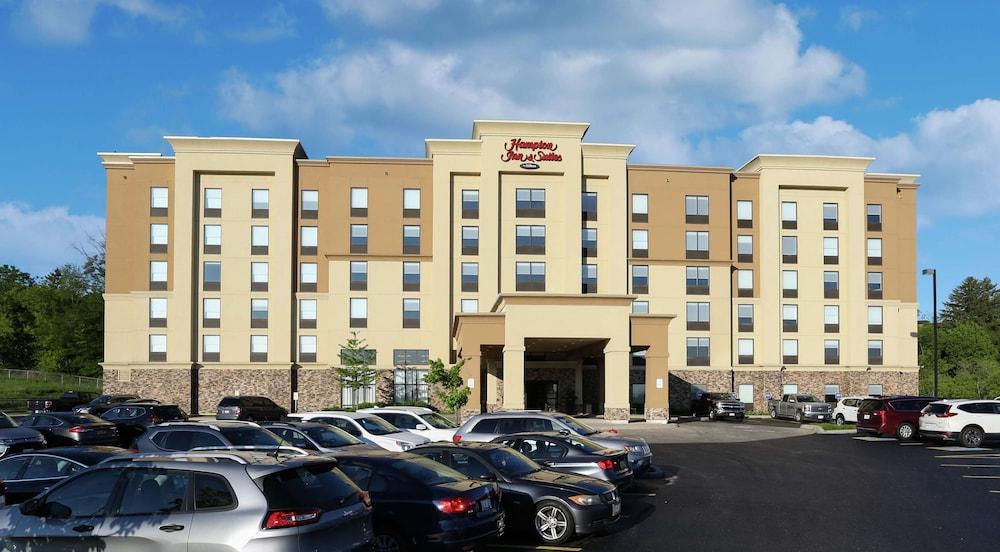 Hampton Inn & Suites By Hilton Бари Екстериор снимка